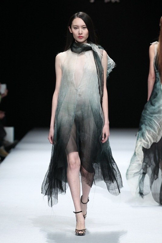 绣娘 Xiuniang·李薇高级定制作品发布会 - Beijing Spring 2015(MBCFW)