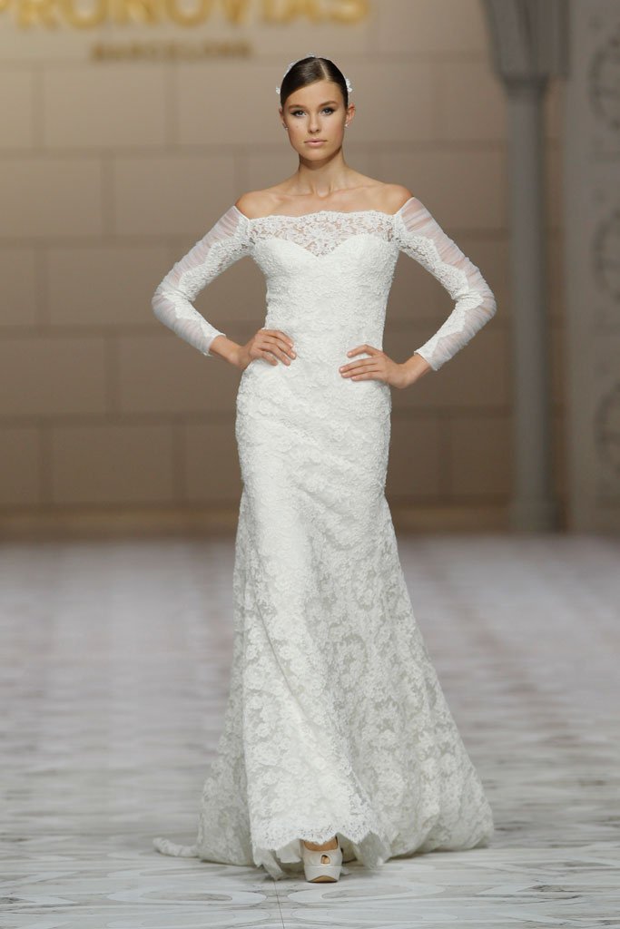 Pronovias 2015春夏系列婚纱发布秀 - Spring / Summer 2015