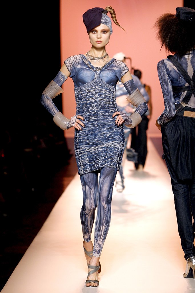 高缇耶 Jean Paul Gaultier 2010春夏高级成衣系列时装发布秀 — Paris Spring 2010