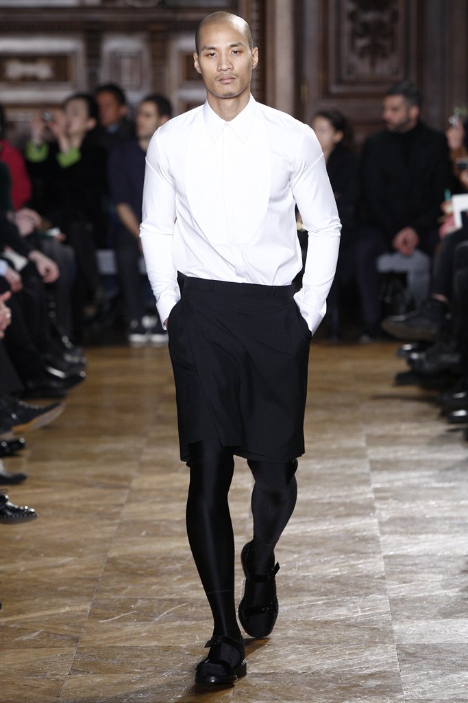 纪梵希   Givenchy  2010/11秋冬系列男装发布秀 - Paris  Fall 2010 Menswear