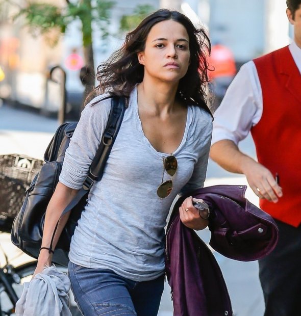 米歇尔·罗德里格兹 michelle rodriguez 街拍集(1)