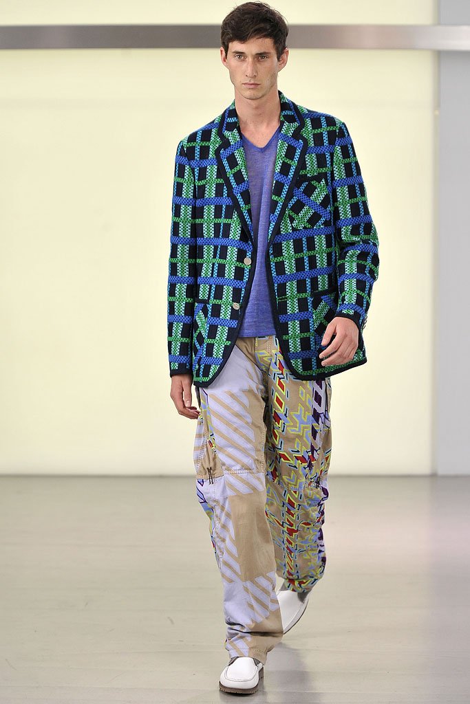 三宅一生   Issey Miyake   2011春夏男装发布秀 - Paris   Spring / Summer 2011 Men's