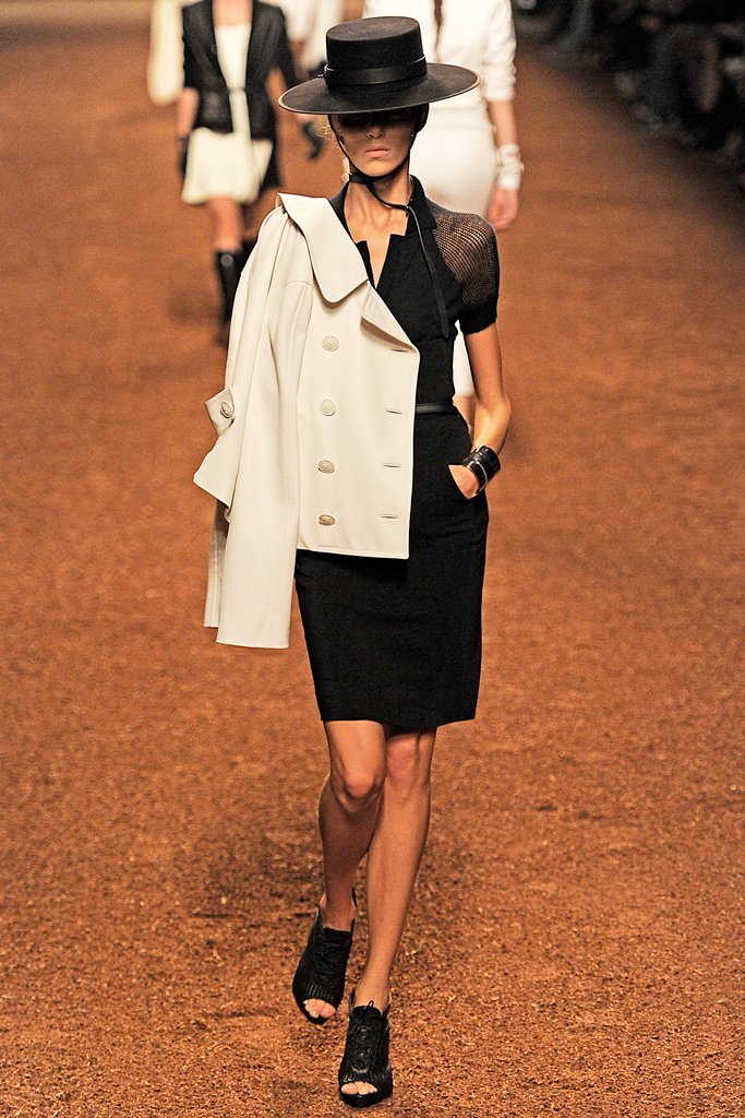 爱马仕  Hermès   2011春夏高级成衣系列时装发布秀 — Paris  Spring 2011