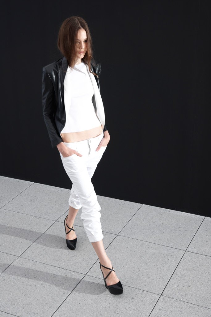 泰斯金斯的希尔瑞   Theyskens' Theory   2011春夏高级成衣系列时装Lookbook - Spring / Summer