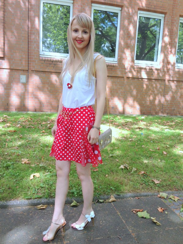 RED & WHITE POLKA DOT