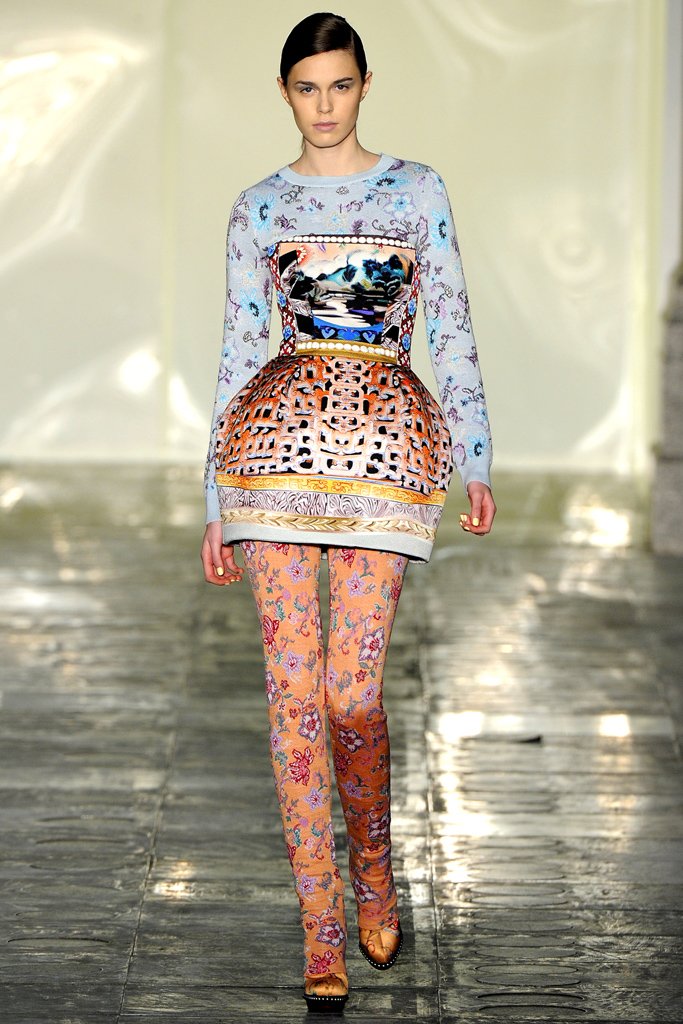 玛丽·卡特兰佐  Mary Katrantzou  2011秋冬高级成衣系列时装发布秀 — London Fall 2011