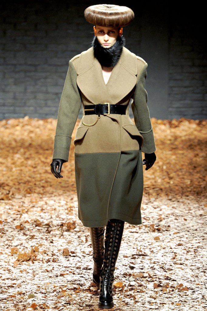 McQ 2012/13秋冬系列时装发布秀 - London Fall 2012