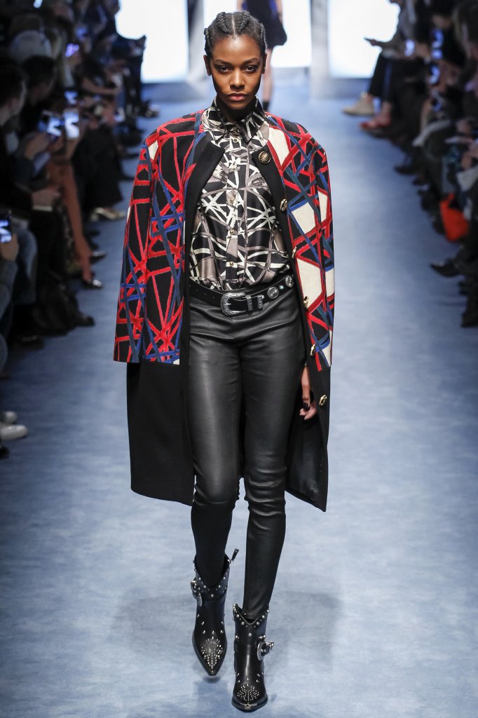 法奥斯托·普吉立斯 Fausto Puglisi 2016/17秋冬高级成衣发布秀 - Milan Fall 2016