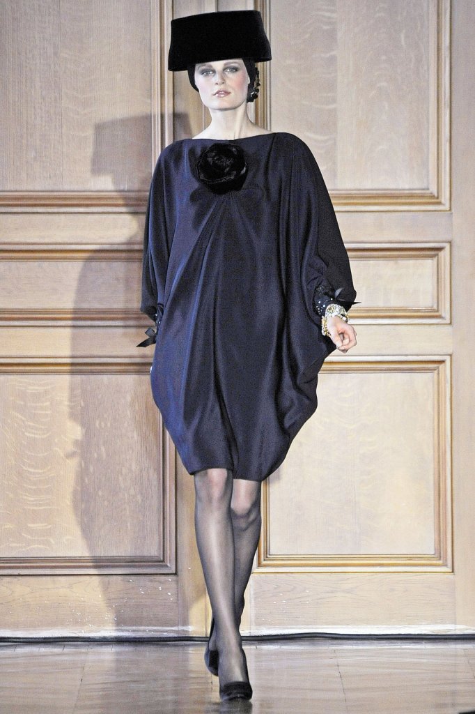 克里斯汀·拉克鲁瓦 Christian Lacroix 2009/10秋冬高级定制发布秀 - Couture Fall 2009