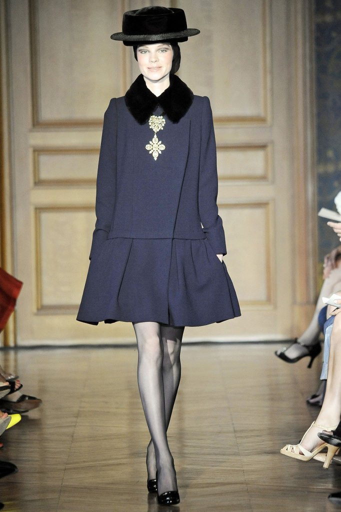 克里斯汀·拉克鲁瓦 Christian Lacroix 2009/10秋冬高级定制发布秀 - Couture Fall 2009