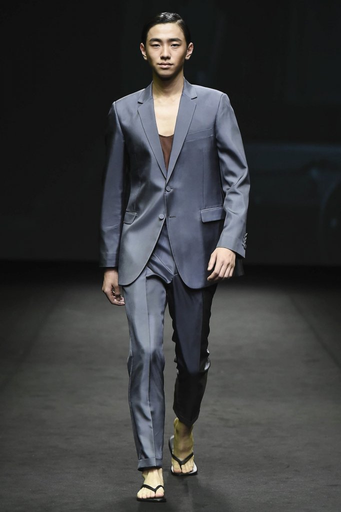 金瑞龙 韩国 首尔 走秀(runway 2017春夏 男装男士西装 men's suit