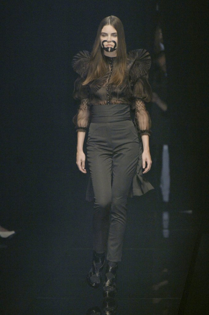 纪梵希 Givenchy 2006/07秋冬高级定制发布秀 - Paris Fall 2006