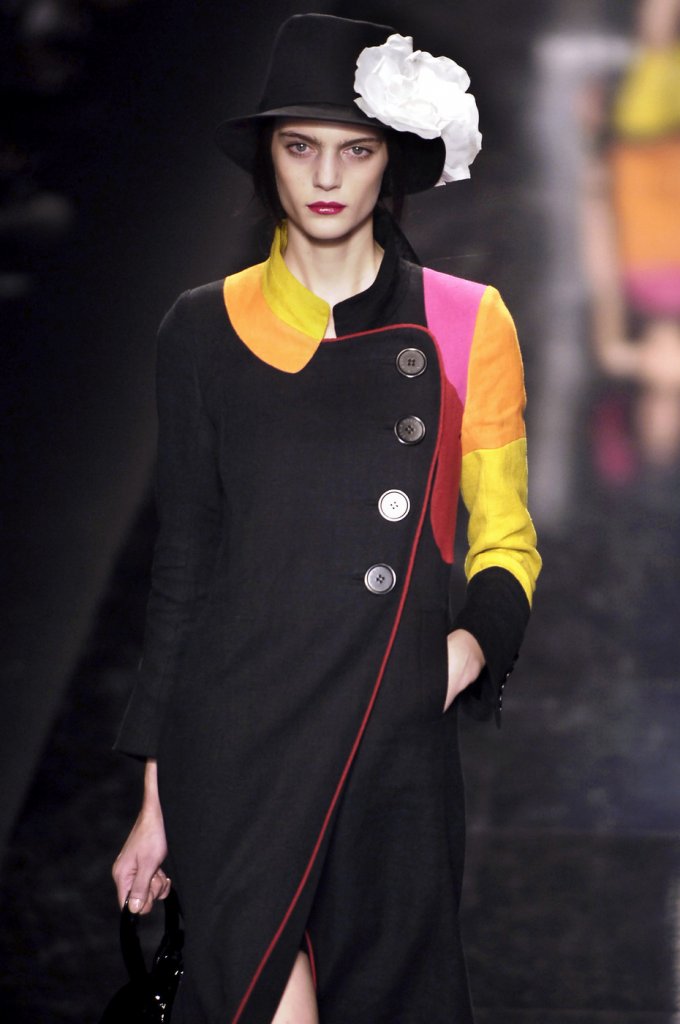 索尼亚·里基尔 Sonia Rykiel 2006春夏高级成衣发布秀 - Paris Spring 2006