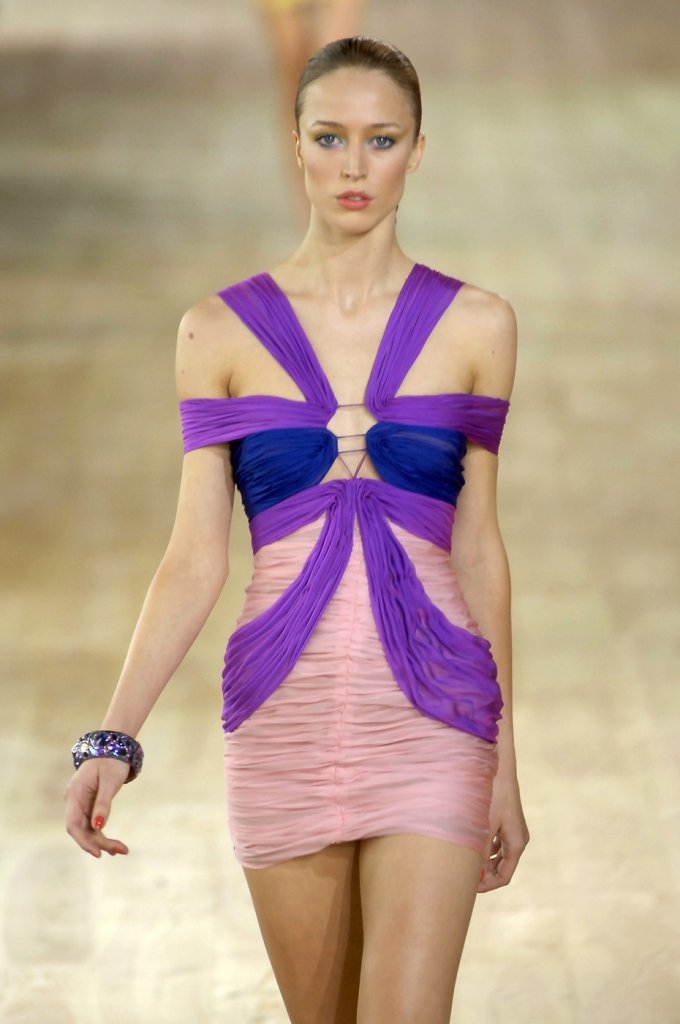 伊曼纽尔·温加罗 Emanuel Ungaro 2007春夏高级成衣发布秀 - Paris Spring 2007