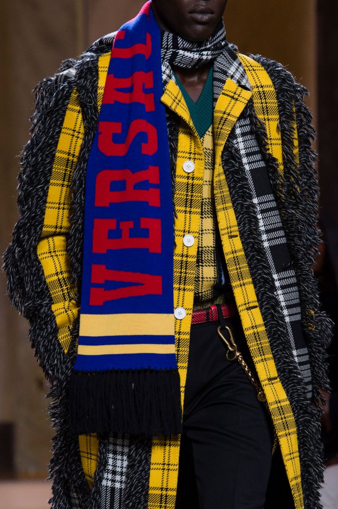 范思哲 Versace 2018/19秋冬男装发布秀(细节) - Milan Fall 2018