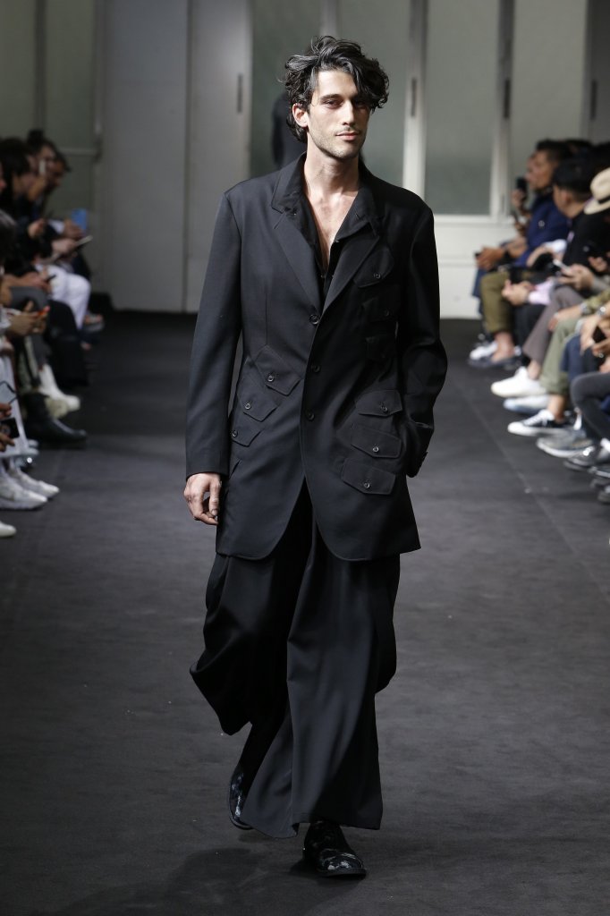 山本耀司 Yohji Yamamoto 2019春夏男装发布秀 - Paris Spring 2019