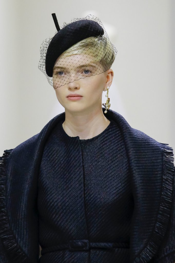 克里斯汀·迪奥 Christian Dior 2018/19秋冬高级定制发布秀(细节) - Paris Couture Fall 2018