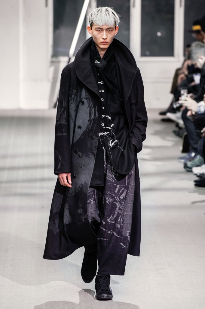 山本耀司 Yohji Yamamoto 2019/20秋冬男装发布秀 - Paris Fall 2019