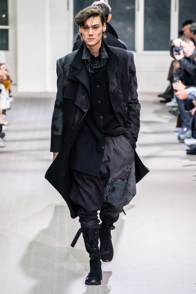 山本耀司 Yohji Yamamoto 2019/20秋冬男装发布秀 - Paris Fall 2019