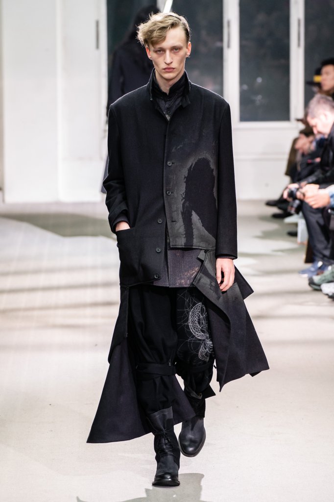 山本耀司 Yohji Yamamoto 2019/20秋冬男装发布秀 - Paris Fall 2019