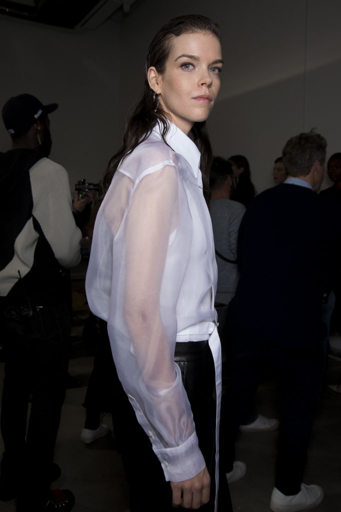 海尔姆特·朗 Helmut Lang 2019/20秋冬高级成衣秀(后台妆容) - New York Fall 2019