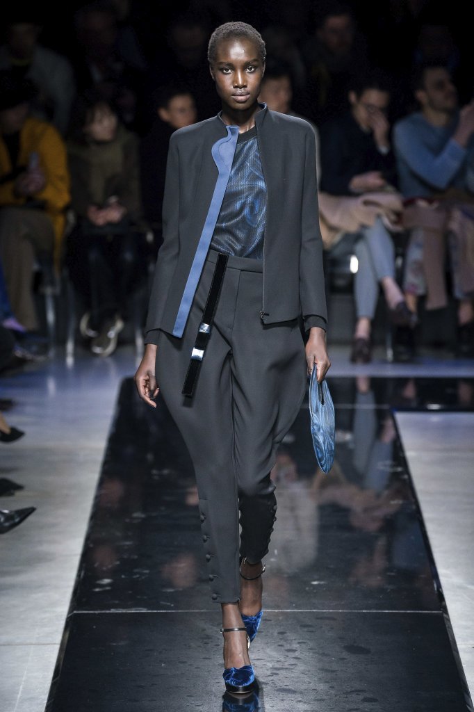 乔治·阿玛尼 Giorgio Armani 2019/20秋冬高级成衣秀 - Milan Fall 2019