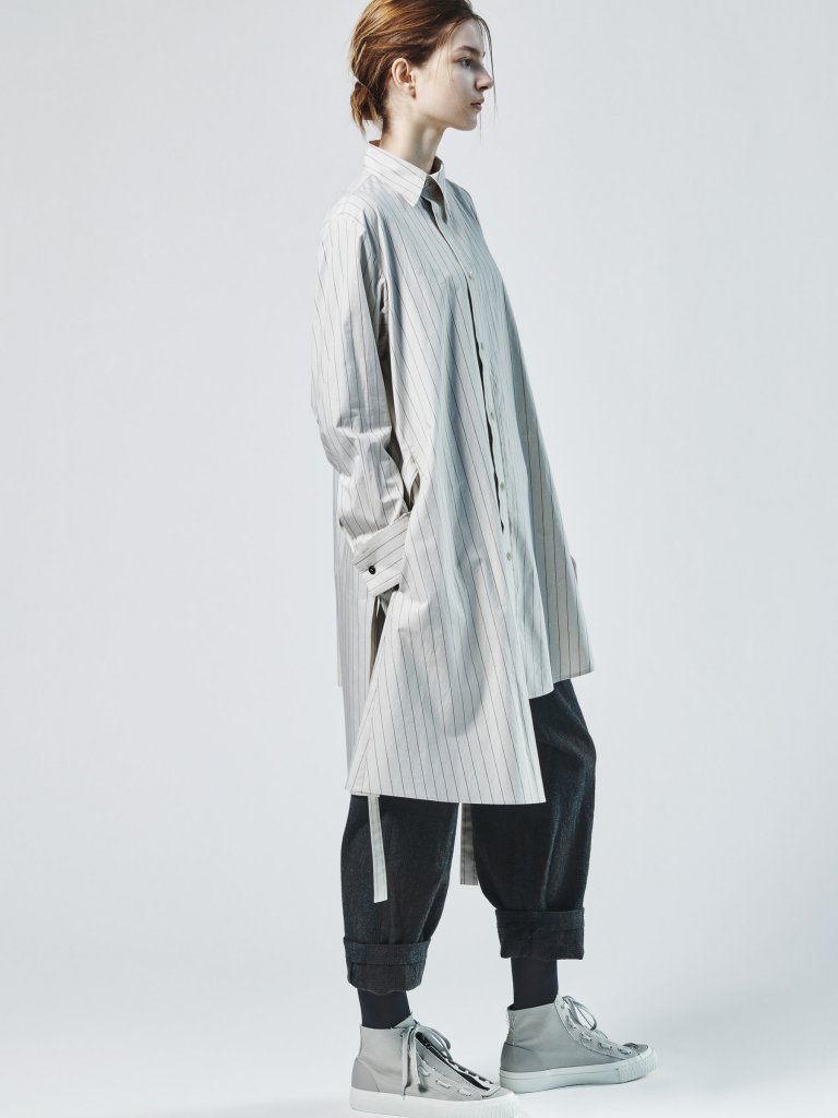 REGULATION Yohji Yamamoto 2021/22秋冬女装LOOKBOOK