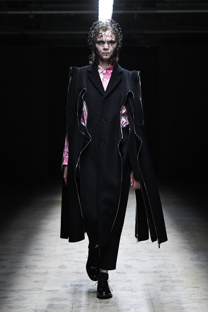 Noir Kei Ninomiya 2022/23秋冬高级成衣秀 - Paris Fall 2022