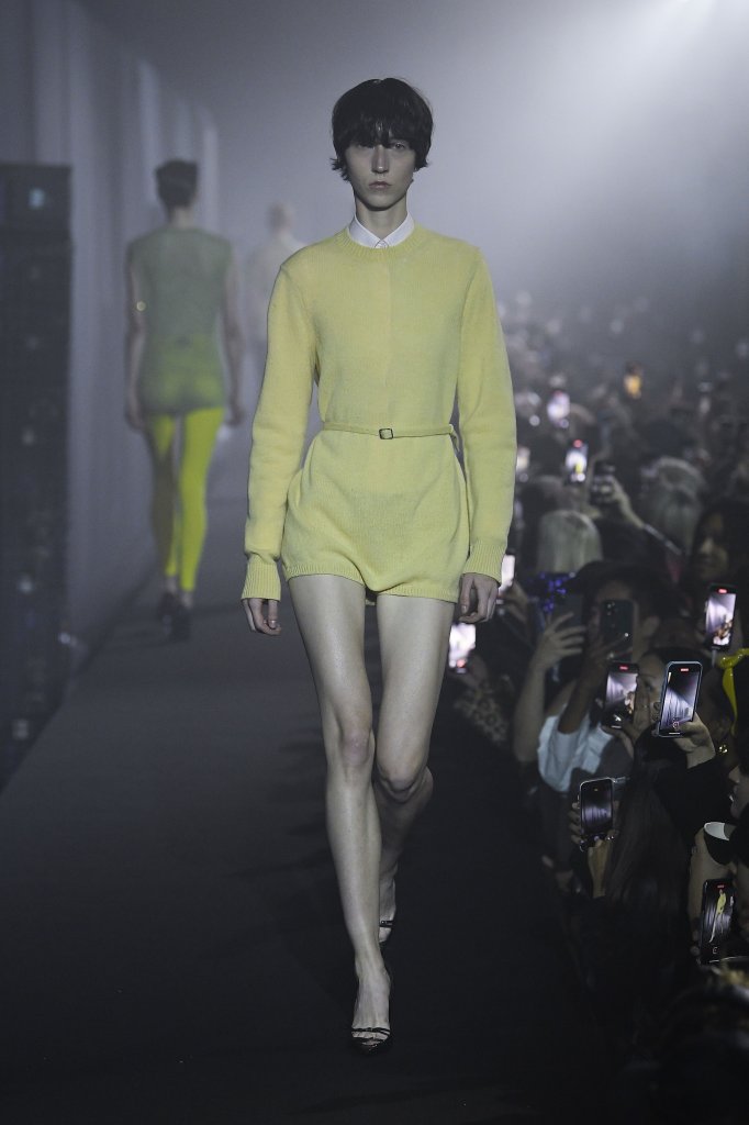 拉夫·西蒙 Raf Simons 2023春夏高级成衣秀 - London Spring 2023