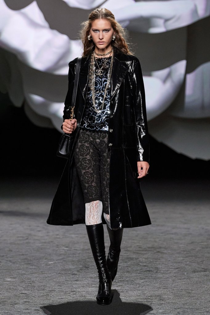 香奈儿 Chanel 2023/24秋冬高级成衣秀 - Paris Fall 2023