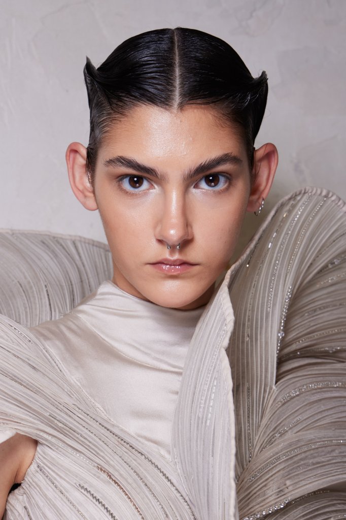 Gaurav Gupta 2023/24秋冬高级定制秀(后台妆容) - Couture Fall 2023