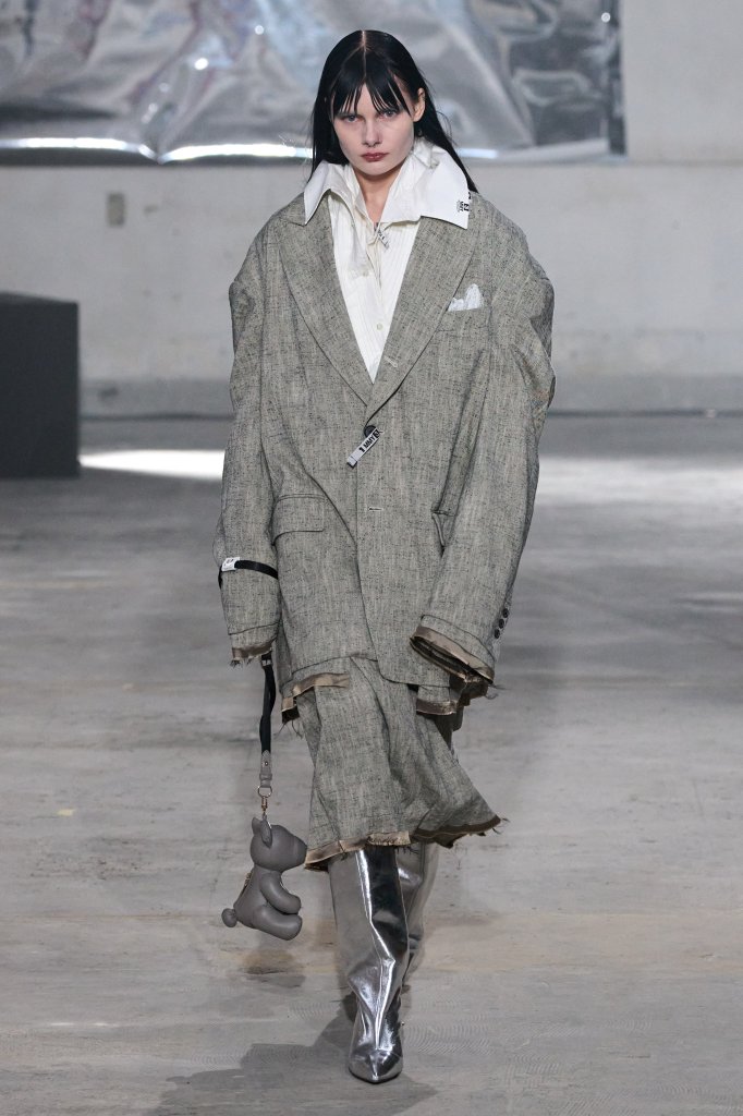 Maison Mihara Yasuhiro 2024/25秋冬男装秀 - Paris Fall 2024