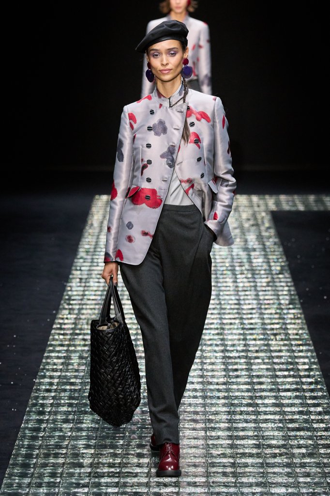 安普里奥·阿玛尼 Emporio Armani 2024/25秋冬高级成衣秀 - Milan Fall 2024