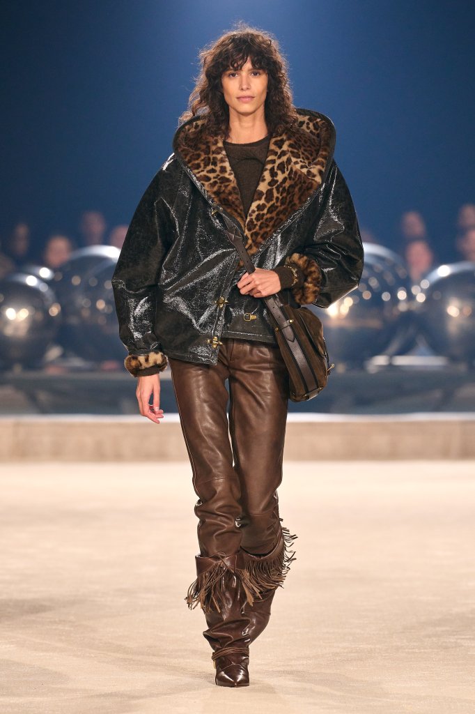 伊莎贝尔·玛兰 Isabel Marant 2024/25秋冬高级成衣秀 - Paris Fall 2024