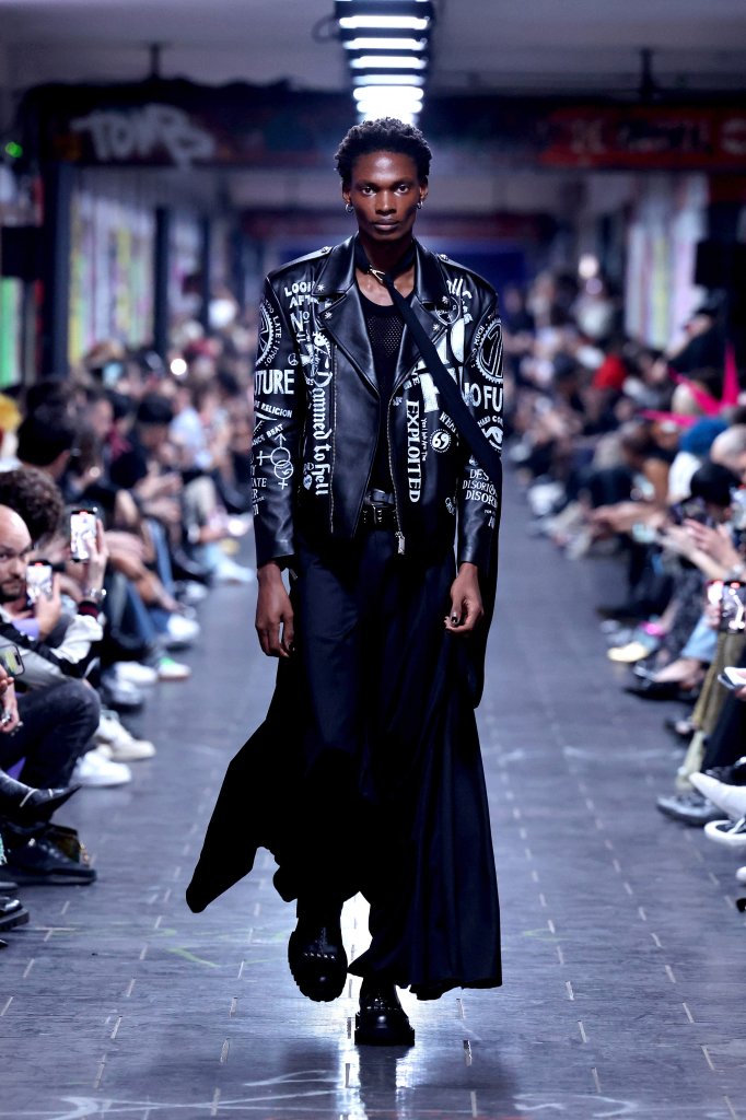 John Richmond 2025春夏男装秀 - Milan Spring 2025