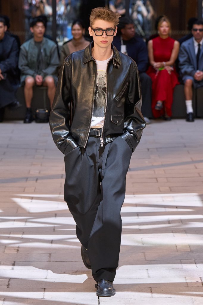 Sacai 2025春夏男装秀 - Paris Spring 2025