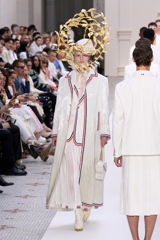 桑姆·布郎尼 Thom Browne 2024/25秋冬高级定制秀 - Couture Fall 2024