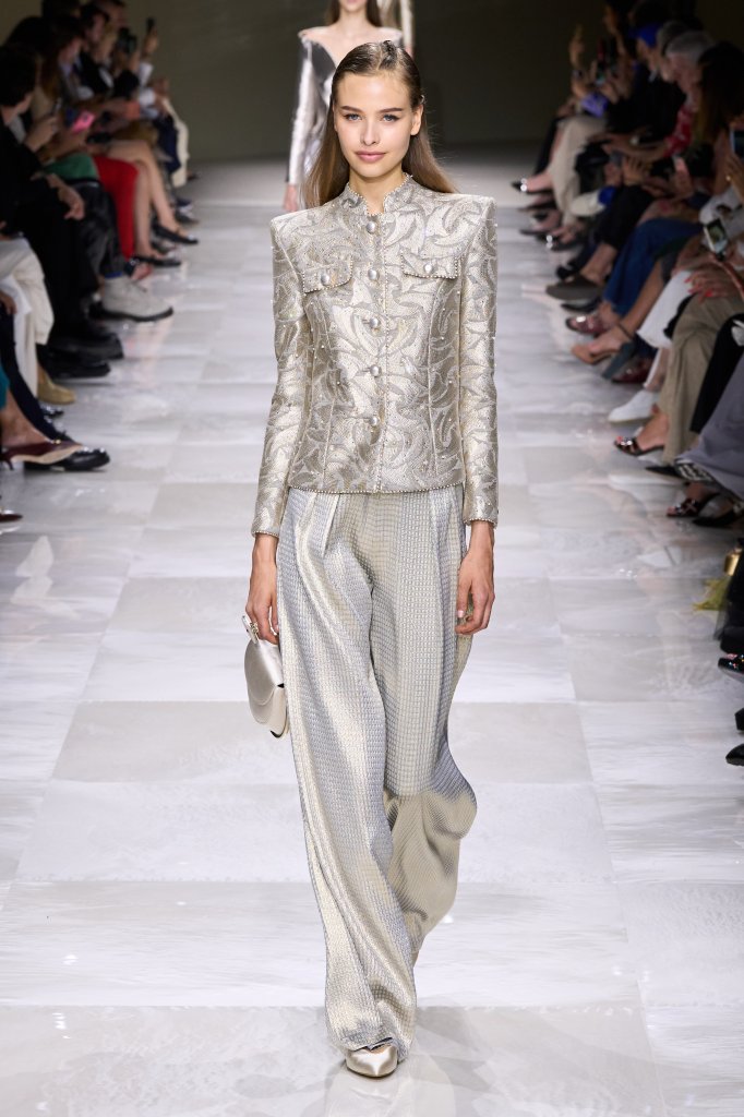 Armani Privé 2024/25秋冬高级定制秀 - Couture Fall 2024