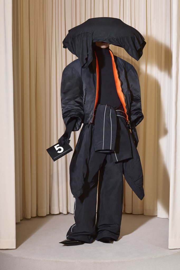 巴黎世家 Balenciaga 2024/25秋冬高级定制秀 - Couture Fall 2024