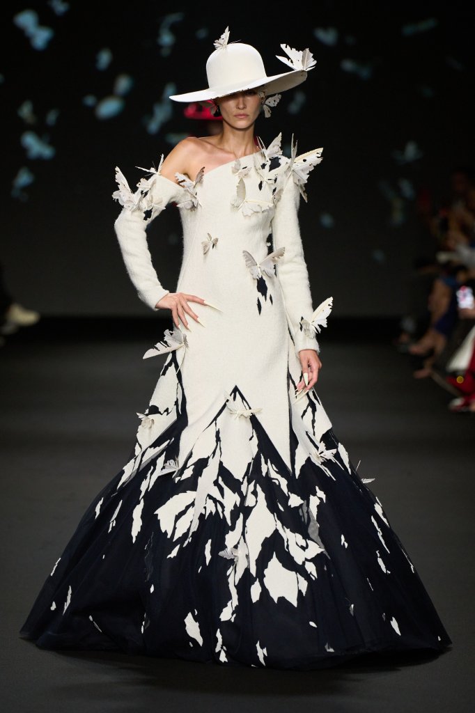 Robert Wun 2024/25秋冬高级定制秀 - Couture Fall 2024