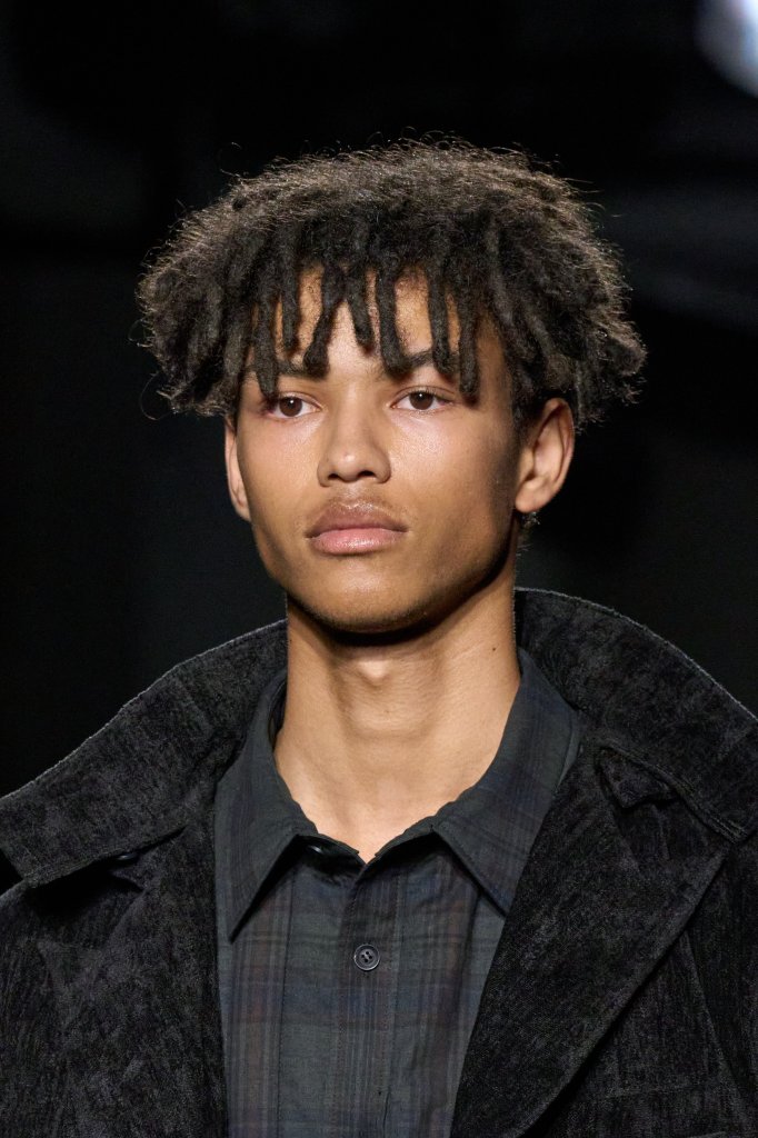 山本耀司 Yohji Yamamoto 2025/26秋冬男装秀(细节) - Paris Fall 2025