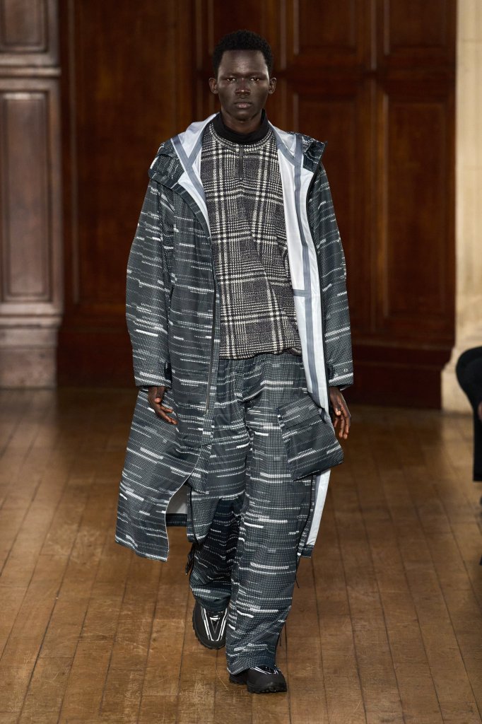 White Mountaineering 2025/26秋冬男装秀 - Paris Fall 2025