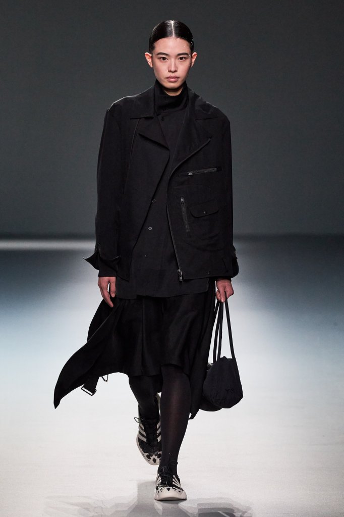 Y-3 2025/26秋冬男装秀 - Paris Fall 2025