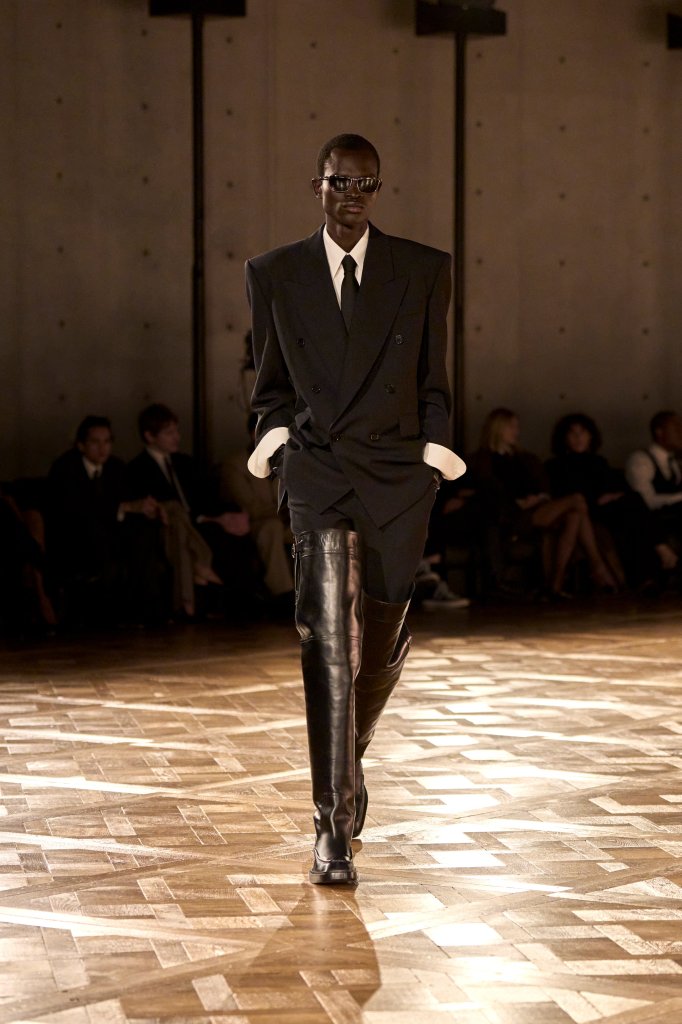 圣罗兰 Saint Laurent 2025/26秋冬男装秀 - Paris Fall 2025