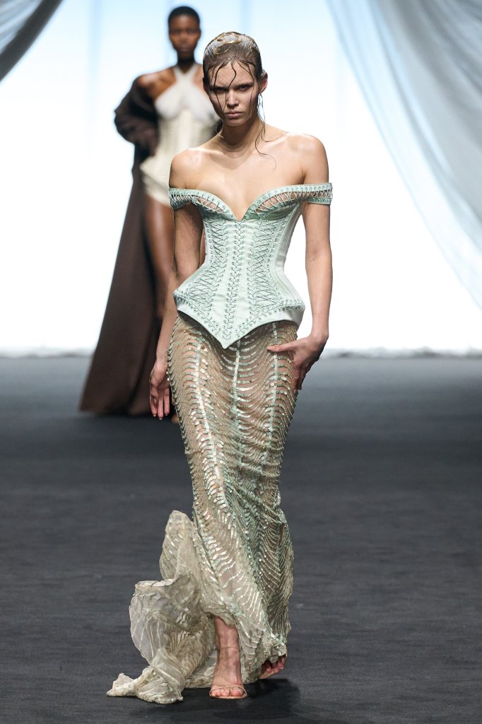 高缇耶 Jean Paul Gaultier 2025春夏高级定制秀 - Couture Spring 2025